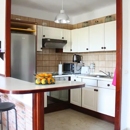 Con Jardin Y Pescina Апартаменты